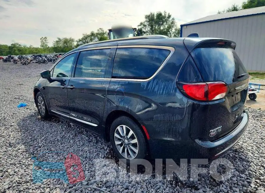 2C4RC1EG5LR113172 Photo# 2