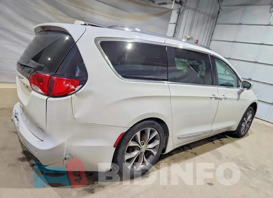 2C4RC1GG4HR591474 Photo# 3