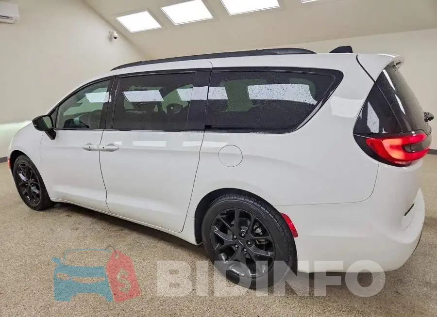 2C4RC1GG7SR509079 Photo# 2