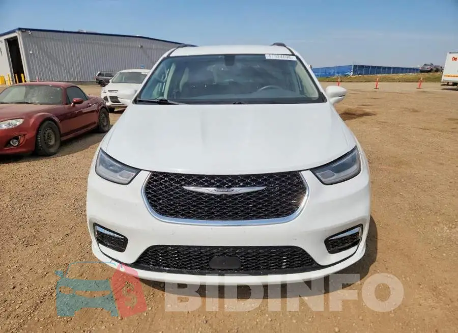 2C4RC3FG4MR564413 Photo# 5