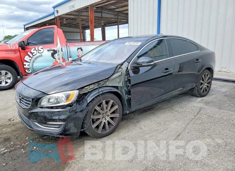 LYV402TK1HB134668 Photo# 1