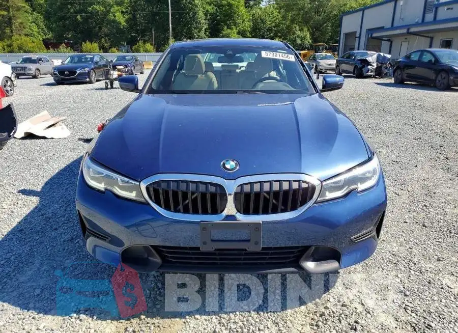 3MW5R7J07M8B87555 Photo# 5