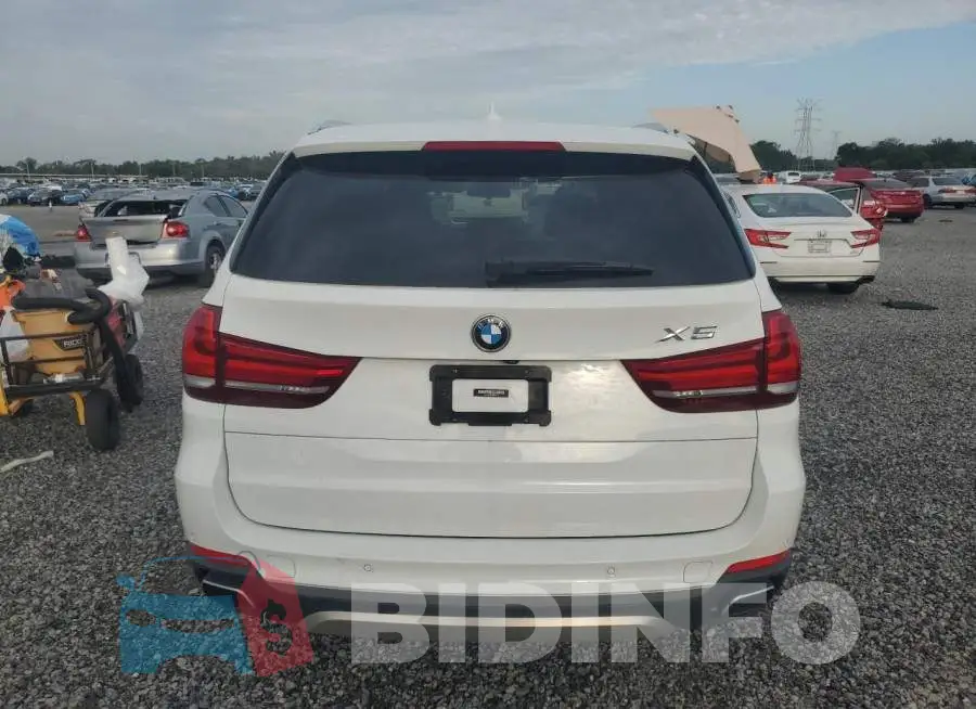 5UXKR2C5XJ0X10170 Photo# 6