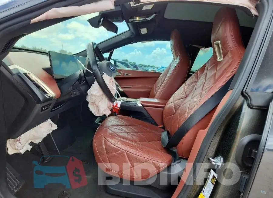 WB523CF0XRCN75156 Photo# 7