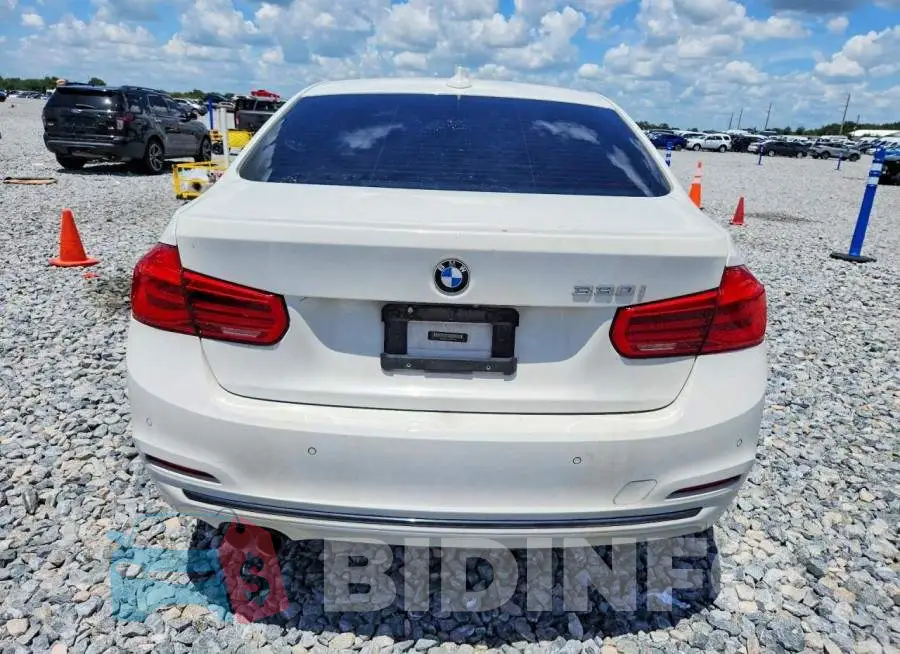 WBA8B9C53HK675718 Photo# 6