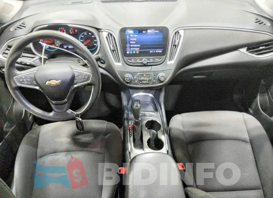 1G1ZC5ST6KF169113 Photo# 8