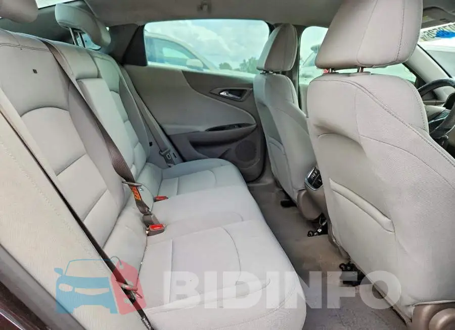 1G1ZD5ST0LF083116 Photo# 10