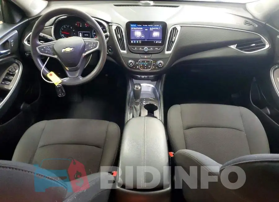 1G1ZD5ST1KF179030 Photo# 8