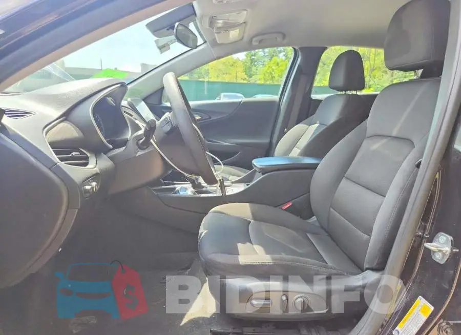 1G1ZD5ST4PF138009 Photo# 7