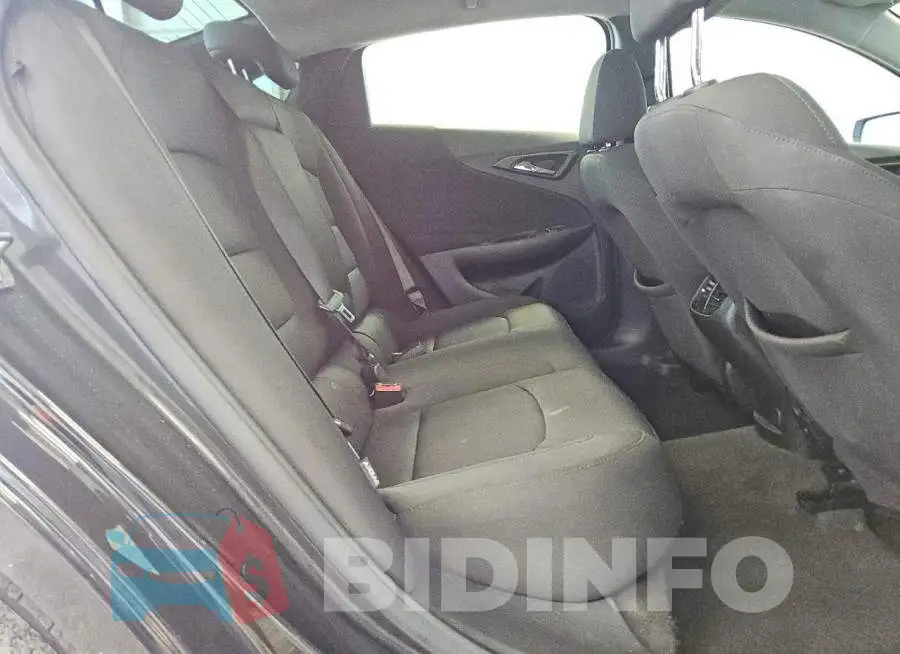 1G1ZD5ST7MF047490 Photo# 10