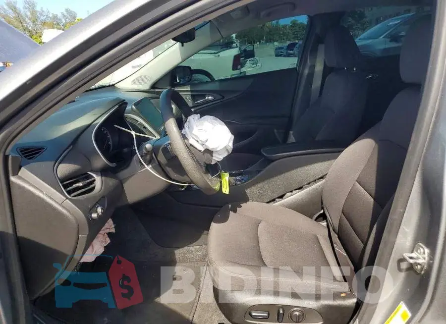 1G1ZD5ST8RF110376 Photo# 7