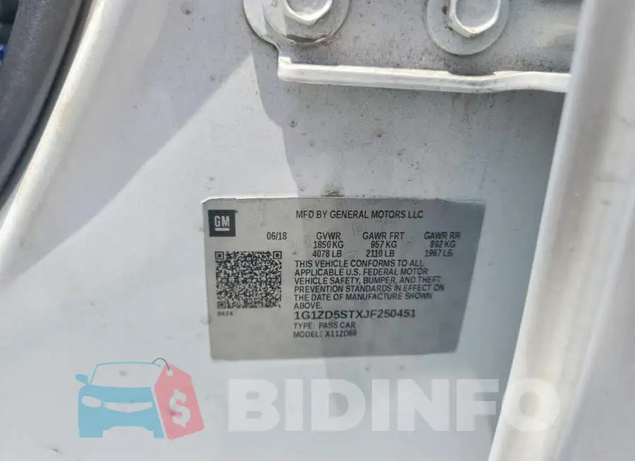 1G1ZD5STXJF250451 Photo# 13