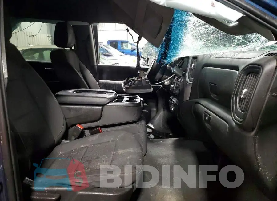 1GC4YME72NF103738 Photo# 7