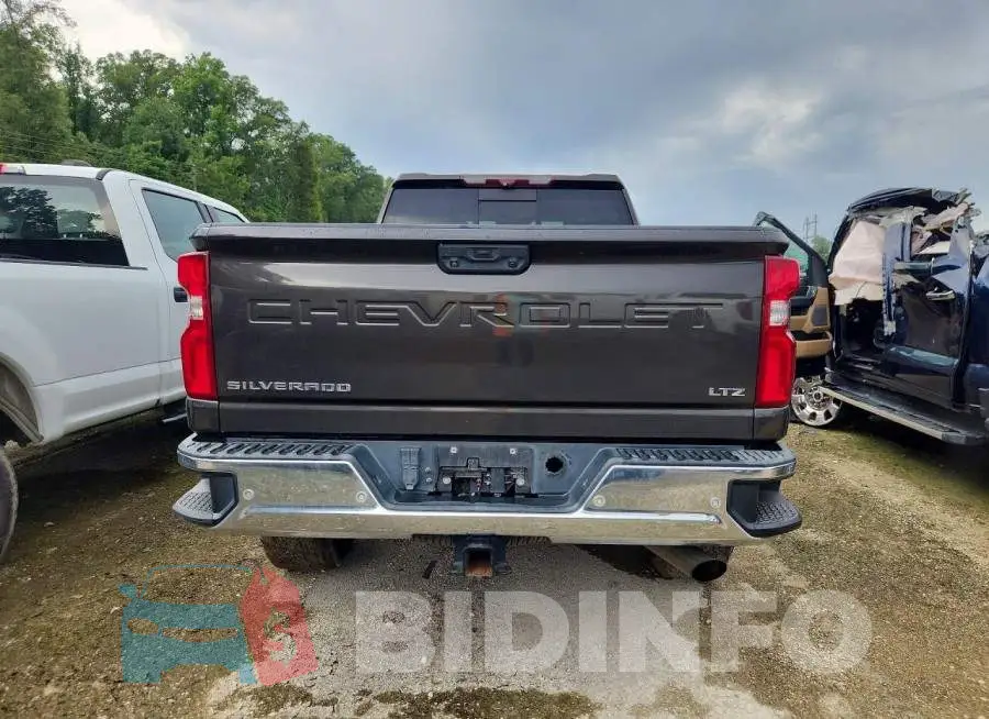 1GC4YPE7XLF173213 Photo# 6