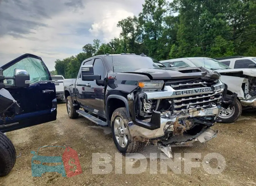 1GC4YPE7XLF173213 Photo# 4