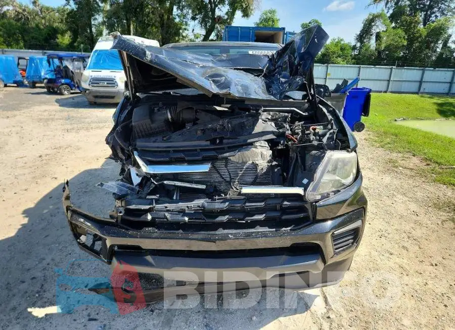 1GCHSBEN9M1110963 Photo# 5