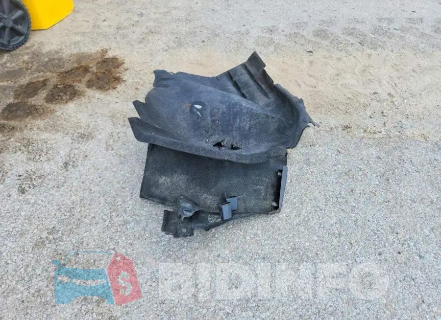 1GCPTDEK4R1303040 Photo# 12