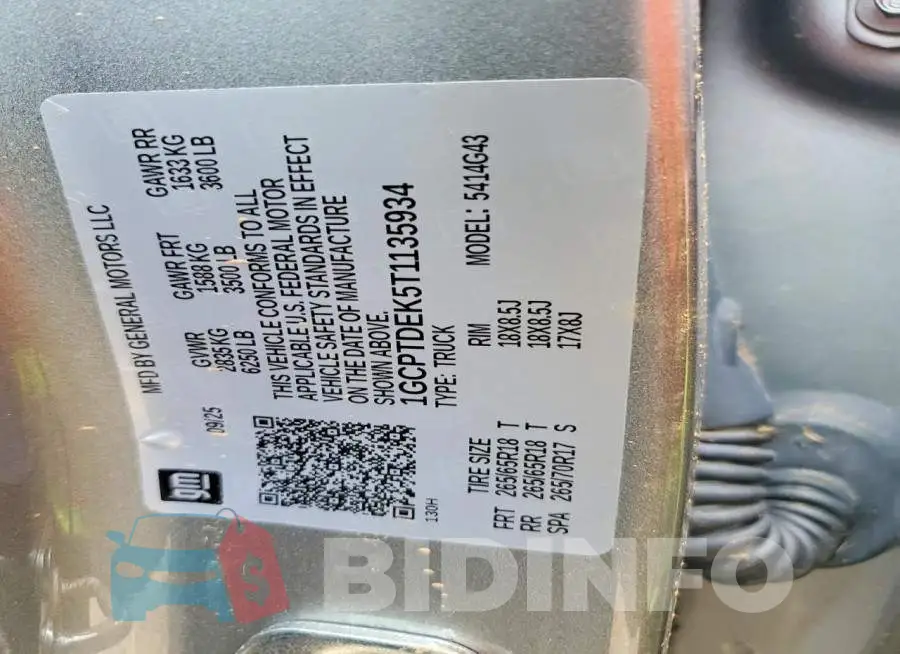 1GCPTDEK5T1135934 Photo# 12