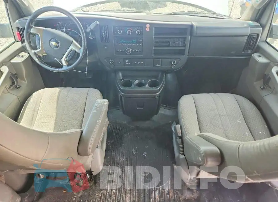 1GCWGAFG3J1309540 Photo# 8