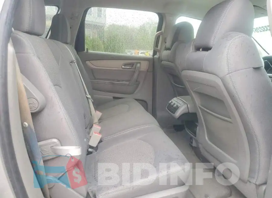 1GNKRFKD1HJ110294 Photo# 11