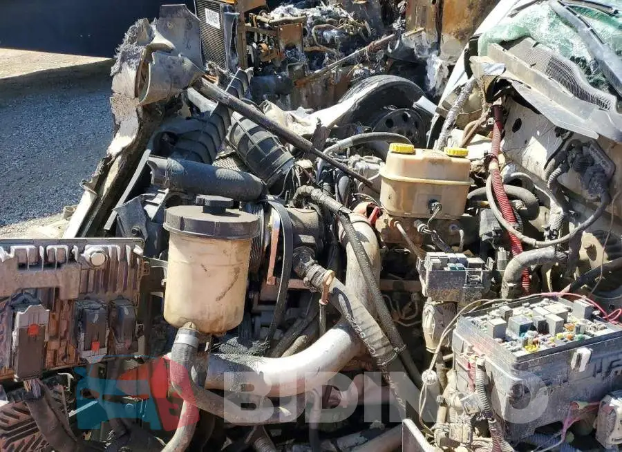 1HTKJPVK7KH317421 Photo# 11
