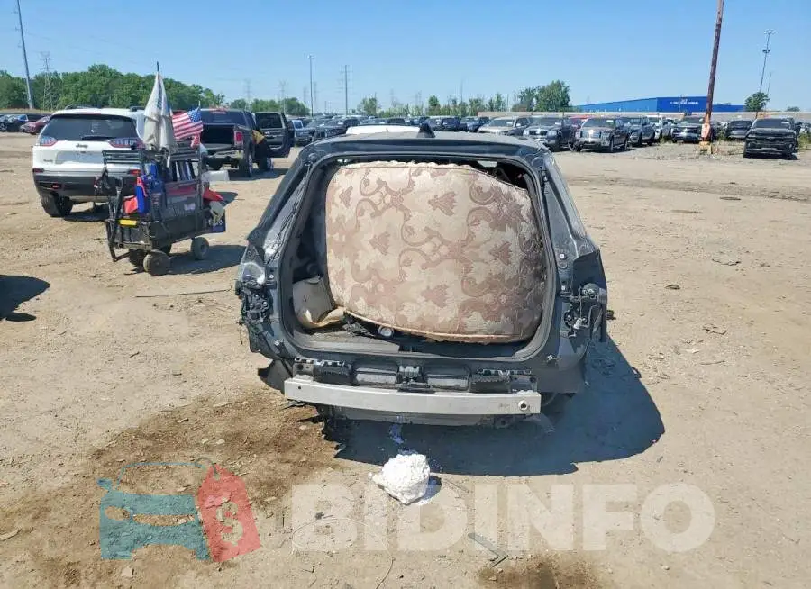 2GNAXSEV4J6211864 Photo# 6