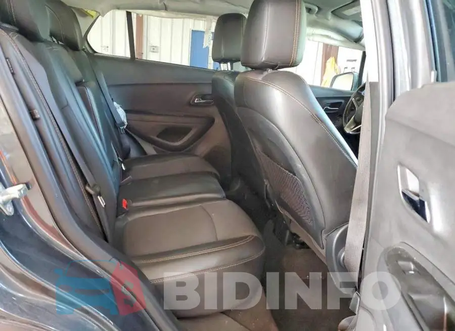 3GNCJPSB2JL414104 Photo# 11
