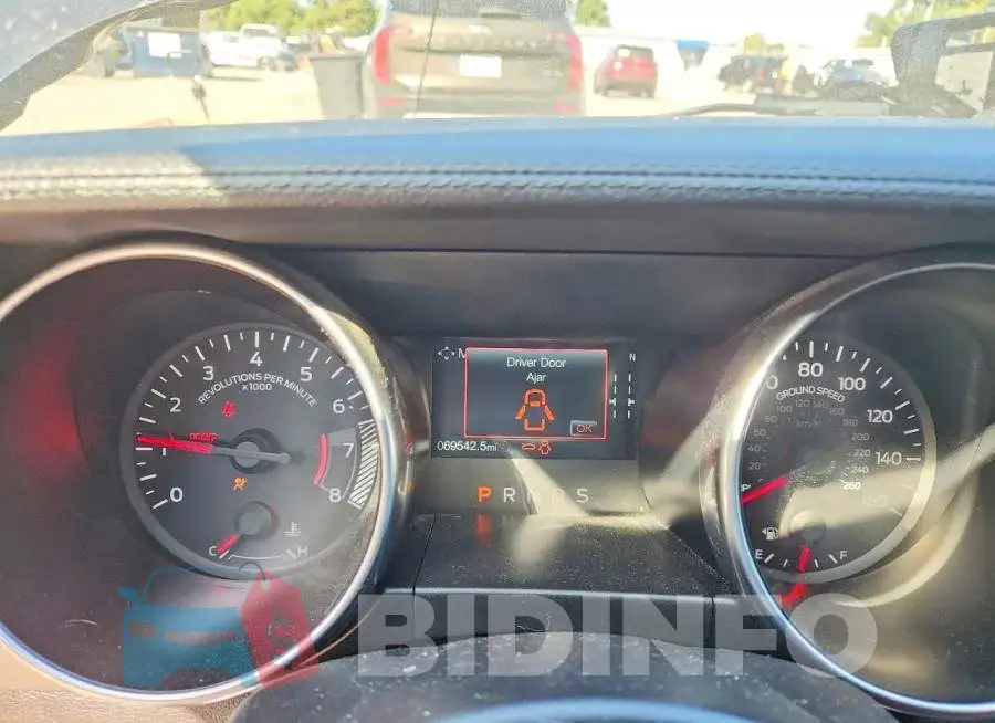 1FA6P8TH8N5101633 Photo# 9