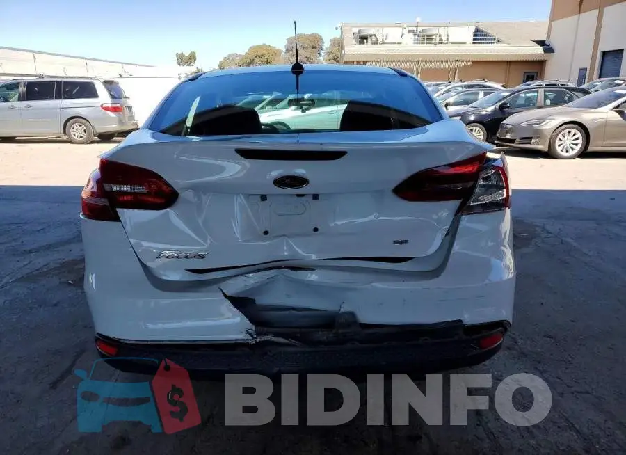 1FADP3F22HL315888 Photo# 6