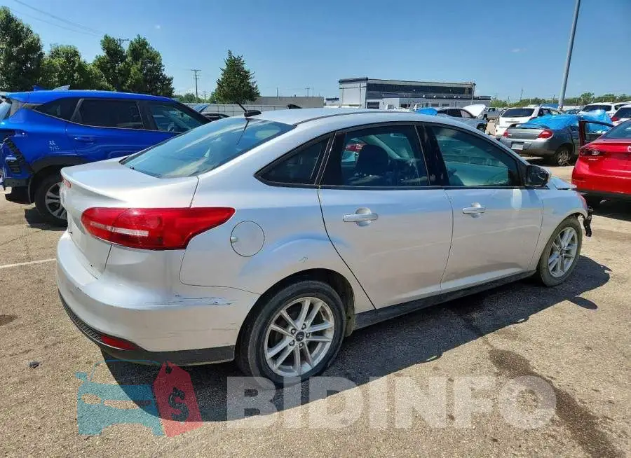 1FADP3F22HL327362 Photo# 3