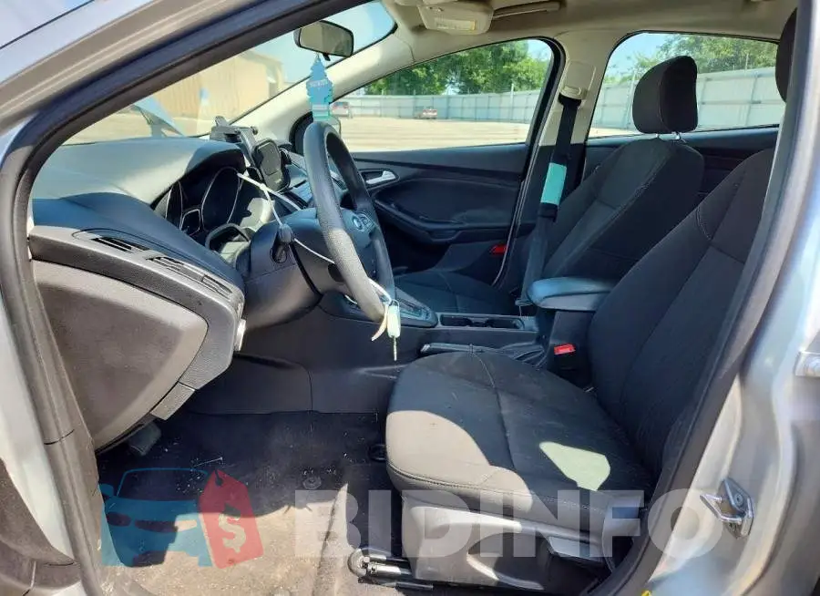 1FADP3F22HL327362 Photo# 7