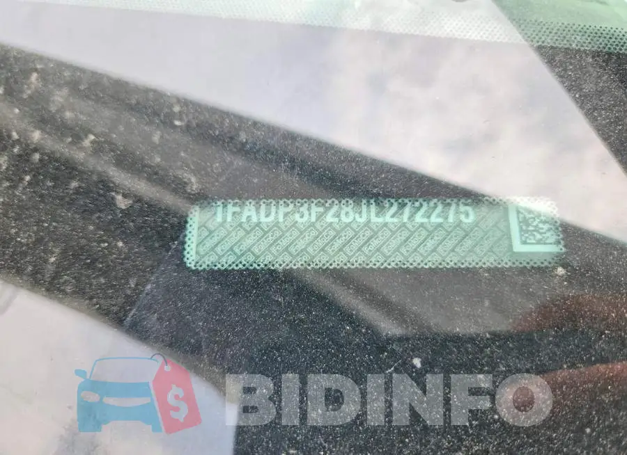 1FADP3F28JL272275 Photo# 12