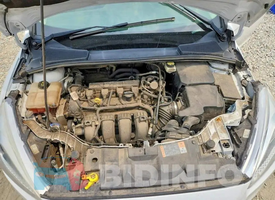 1FADP3F28JL272275 Photo# 11