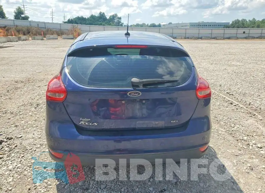 1FADP3M2XHL263395 Photo# 6