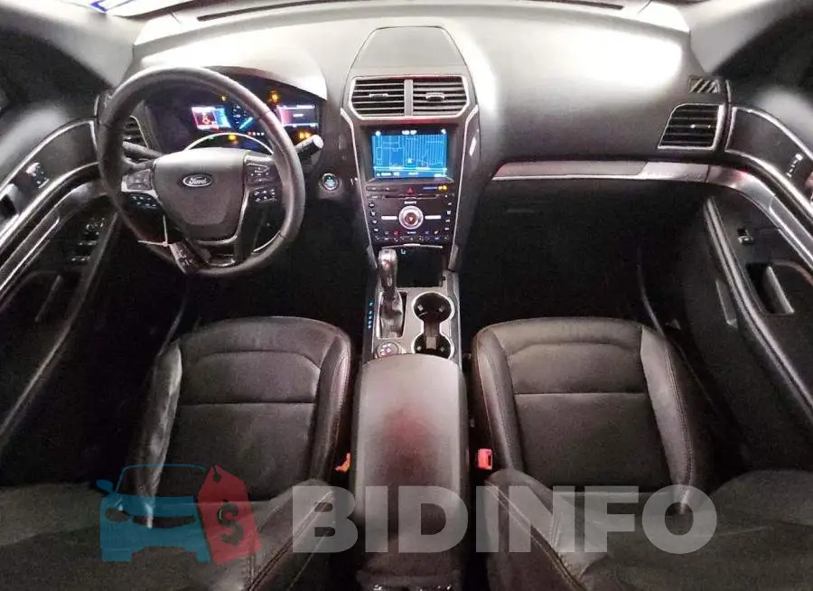1FM5K8GT5HGD63696 Photo# 8