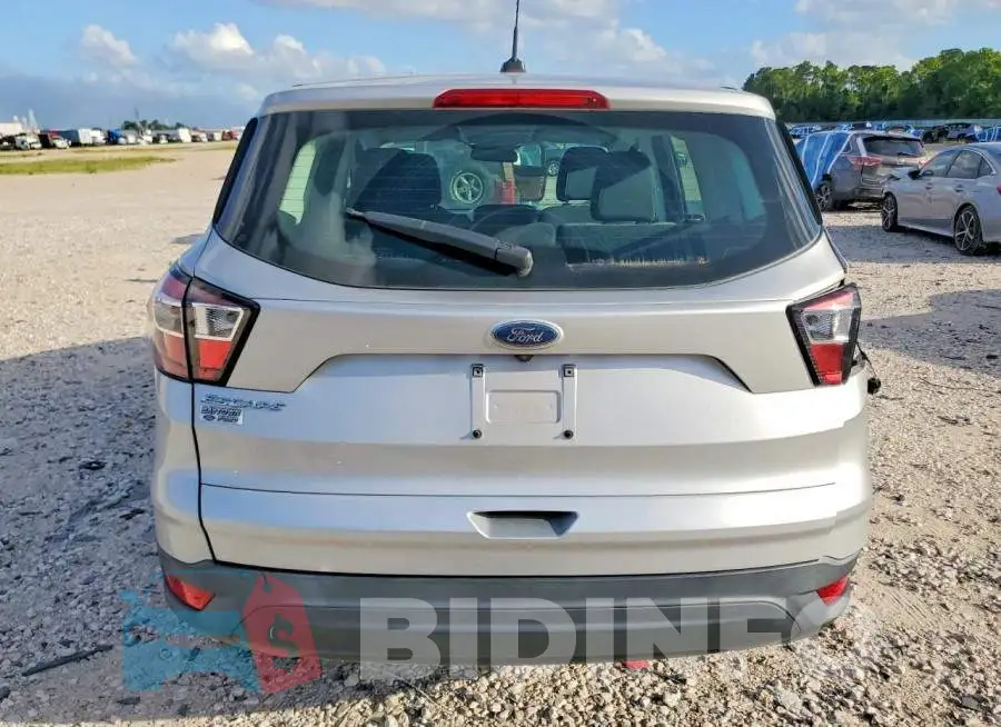 1FMCU0F75HUB66343 Photo# 6