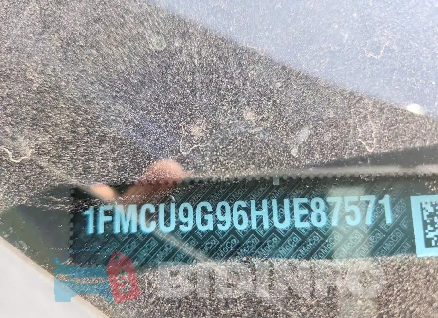 1FMCU9G96HUE87571 Photo# 12