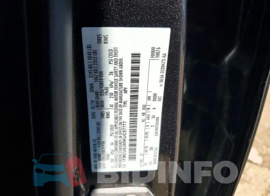 1FMCU9J95KUC57777 Photo# 13