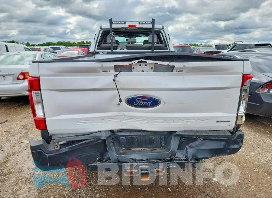 1FT7W2B60KED85463 Photo# 6