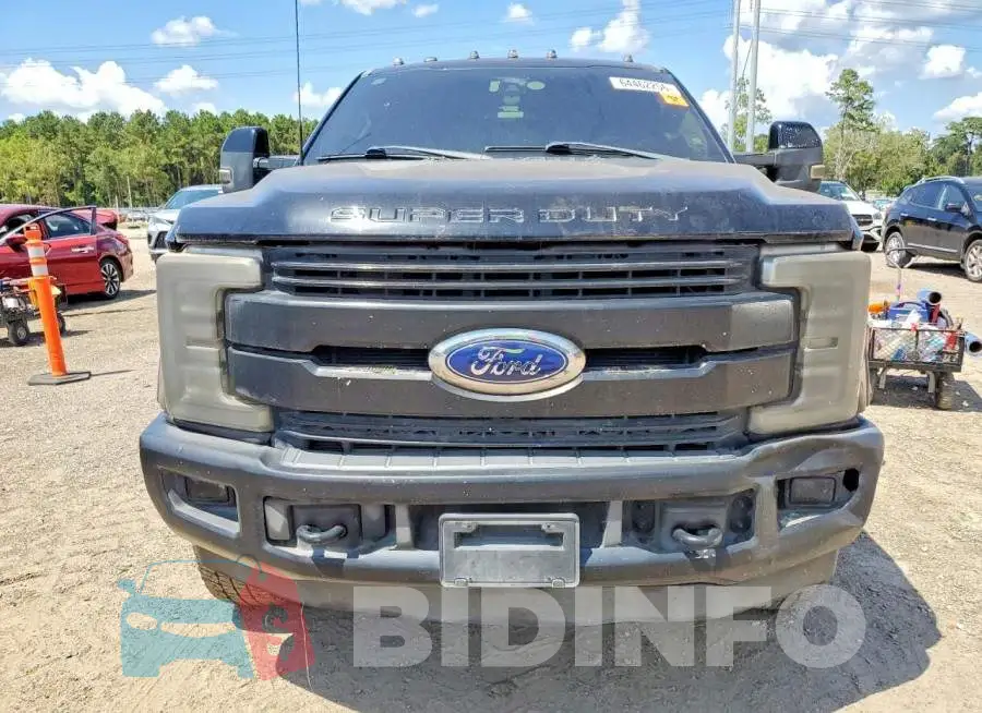 1FT7W2BT3HED89974 Photo# 5