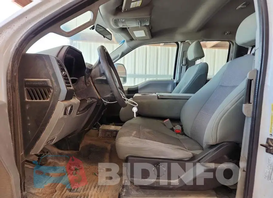 1FT7X3B60KED70741 Photo# 7