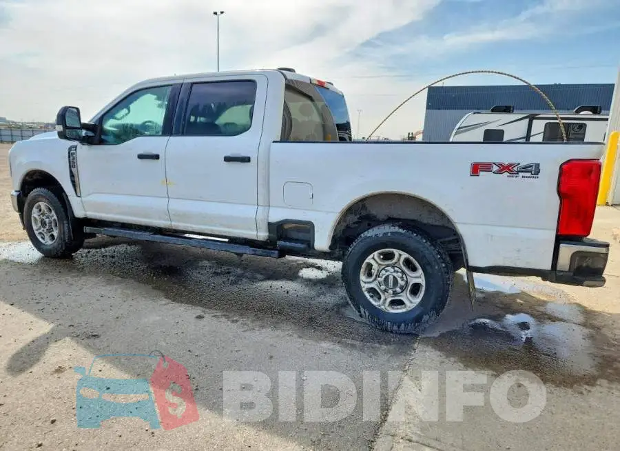 1FT8W3BA4TED62655 Photo# 2