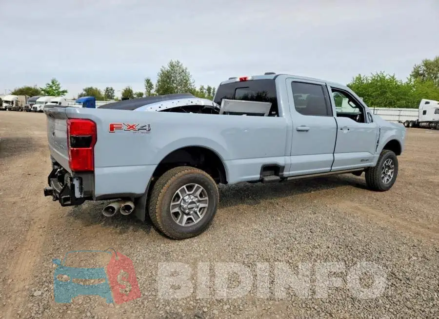 1FT8W3BM2TED75267 Photo# 3