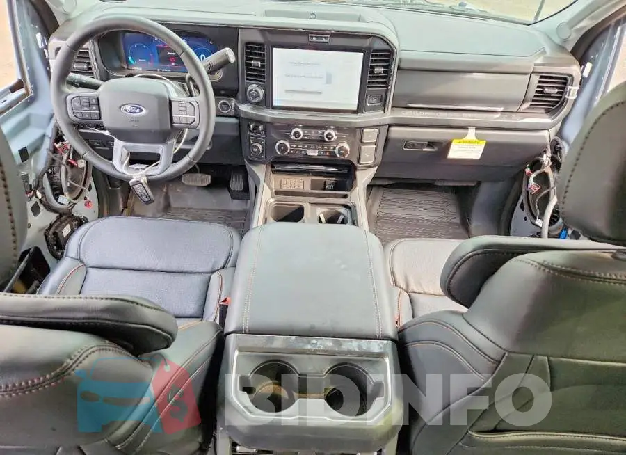 1FT8W3BM2TED75267 Photo# 8