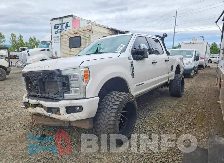 1FT8W3BT8HEC64009 Photo# 1