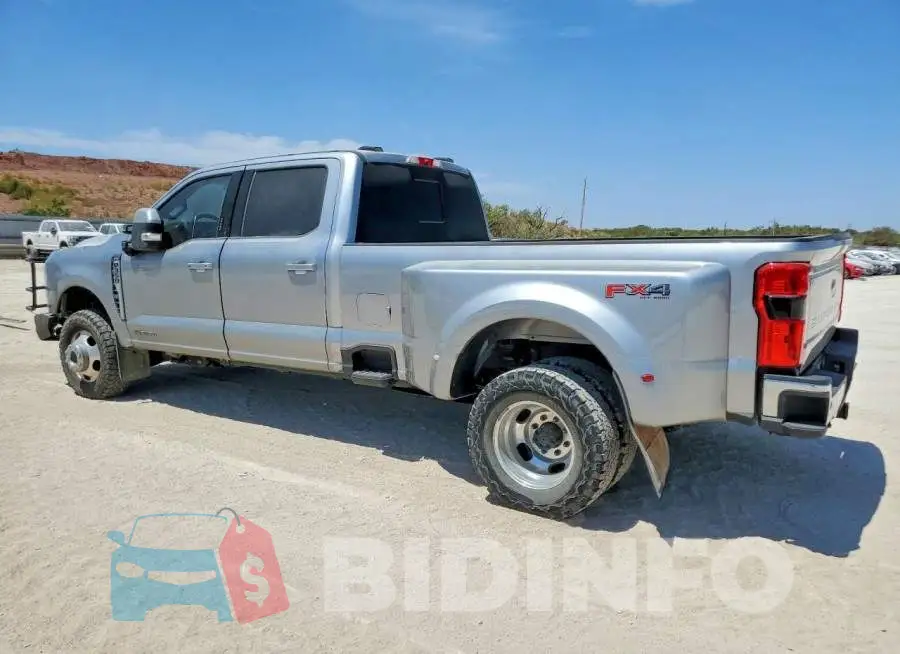 1FT8W3DT5PED72065 Photo# 2