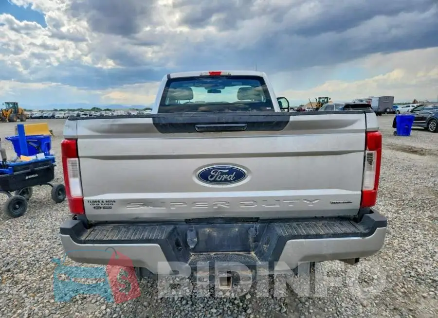 1FTBF2B66HEF37278 Photo# 6