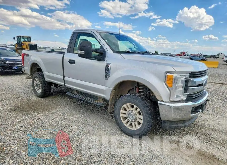 1FTBF2B66HEF37278 Photo# 4