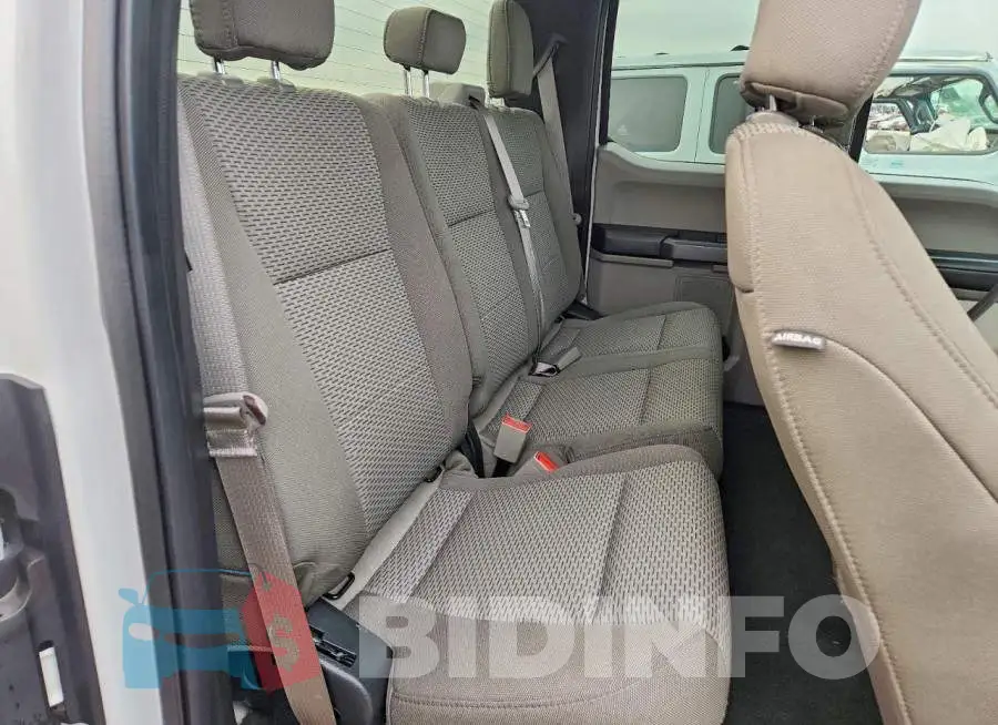 1FTFX1EG2JFB13206 Photo# 10