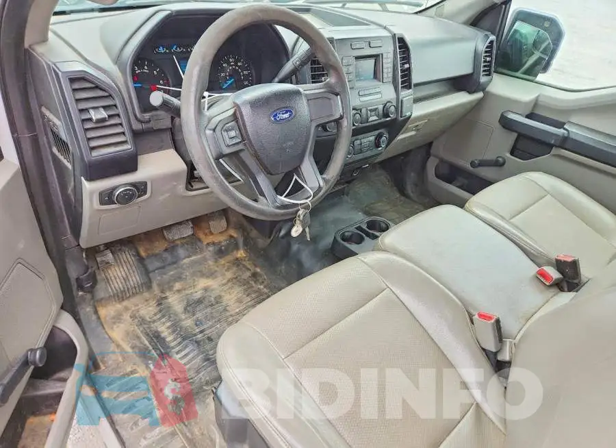 1FTMF1EF2HKD62902 Photo# 8